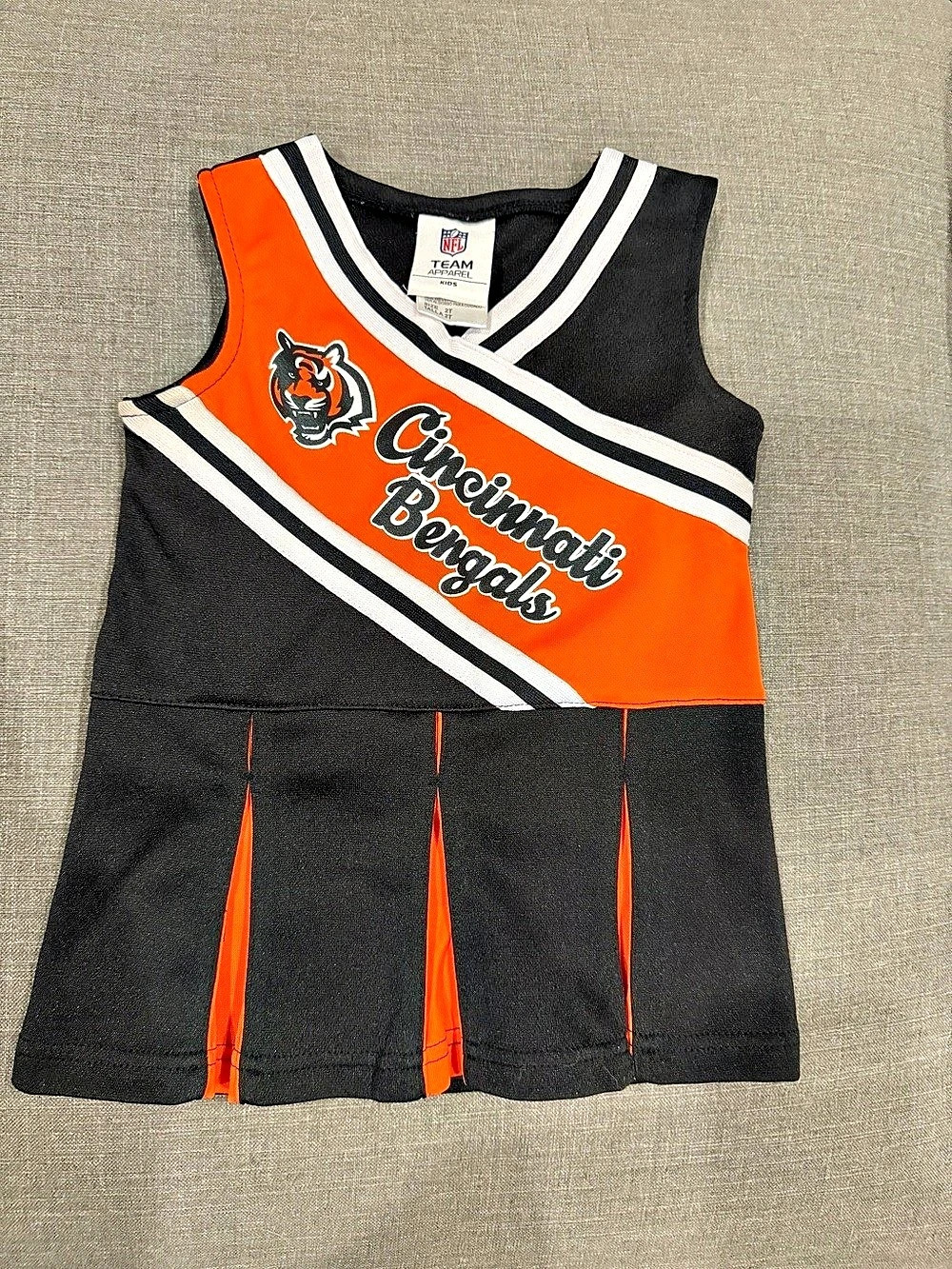 NFL Team Apparel Cincinnati Bengals cheerleader dress Girls 2T Black & Orange